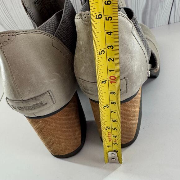 Sorel Addington Womens Size 8.5 Gray Leather 2.75" Heel Sandals Shoes NL2423 - Picture 7 of 8